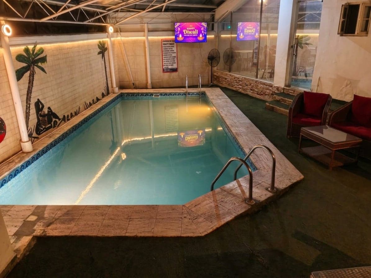 Pool